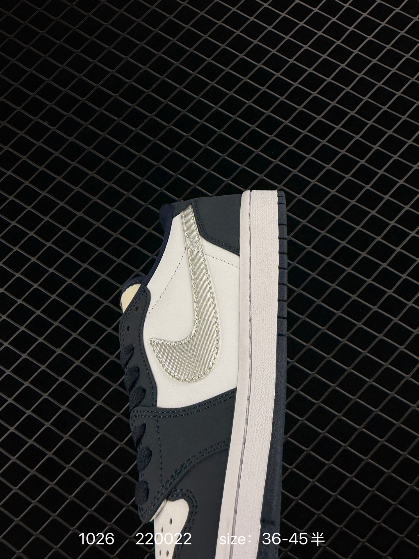 Air Jordan 1 Low  AJ1